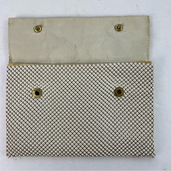 Vintage 1930s Whiting Davis White Mesh Clutch Purse Vintage Envelope Style Purse - Picture 8 of 17